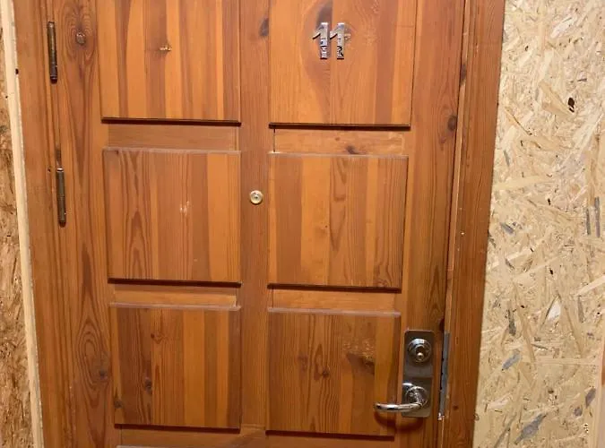 Delta11 - 2 Bedrooms, 2 Big Beds, 1 Single Bed *